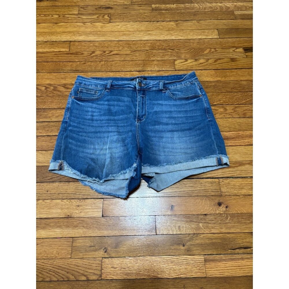 Judy Blue Medium Blue Denim Jean Shorts